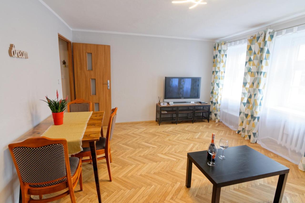 ヴロツワフApartament Pod Krasnalem Wroclovkiemアパートメント エクステリア 写真